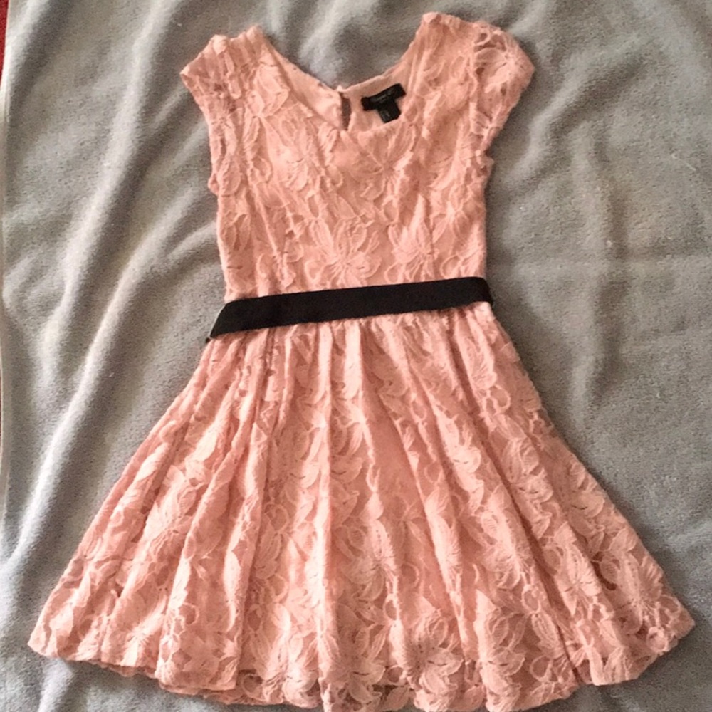 Forever 21 Girls Dress Short Sleeves